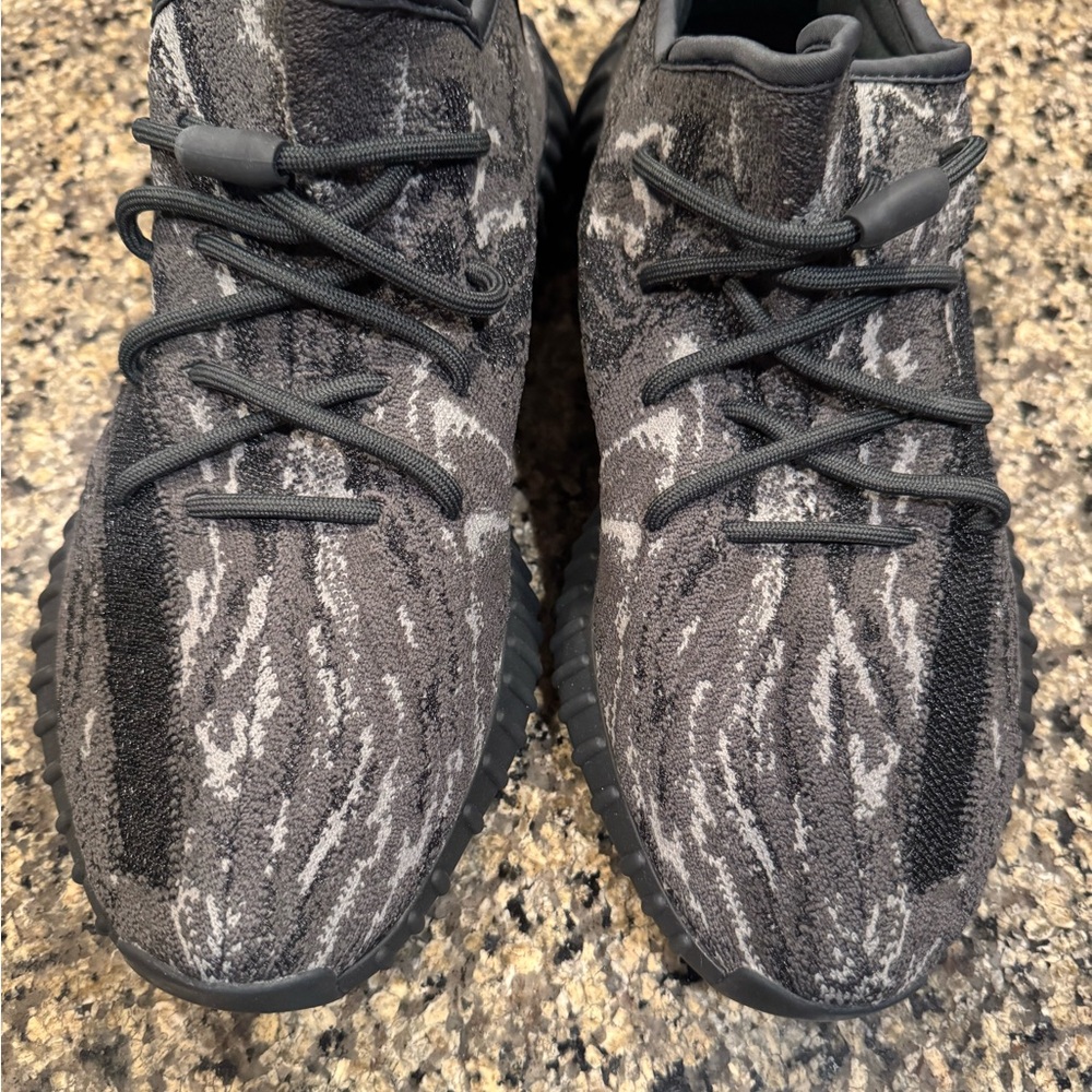 Adidas Yeezy 350 V2 Boost Dark Salt - Men's Size 10.5 - Never worn, no box